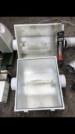 1000 watt grow light! Perfect condition! Need to sell TODAY. OBO