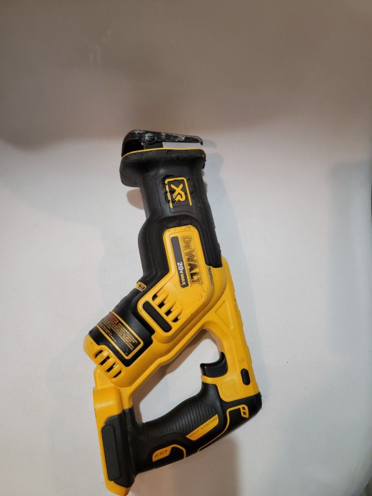 Xr 20v Dewalt Sawzall for Sale in Bolingbrook, IL OfferUp