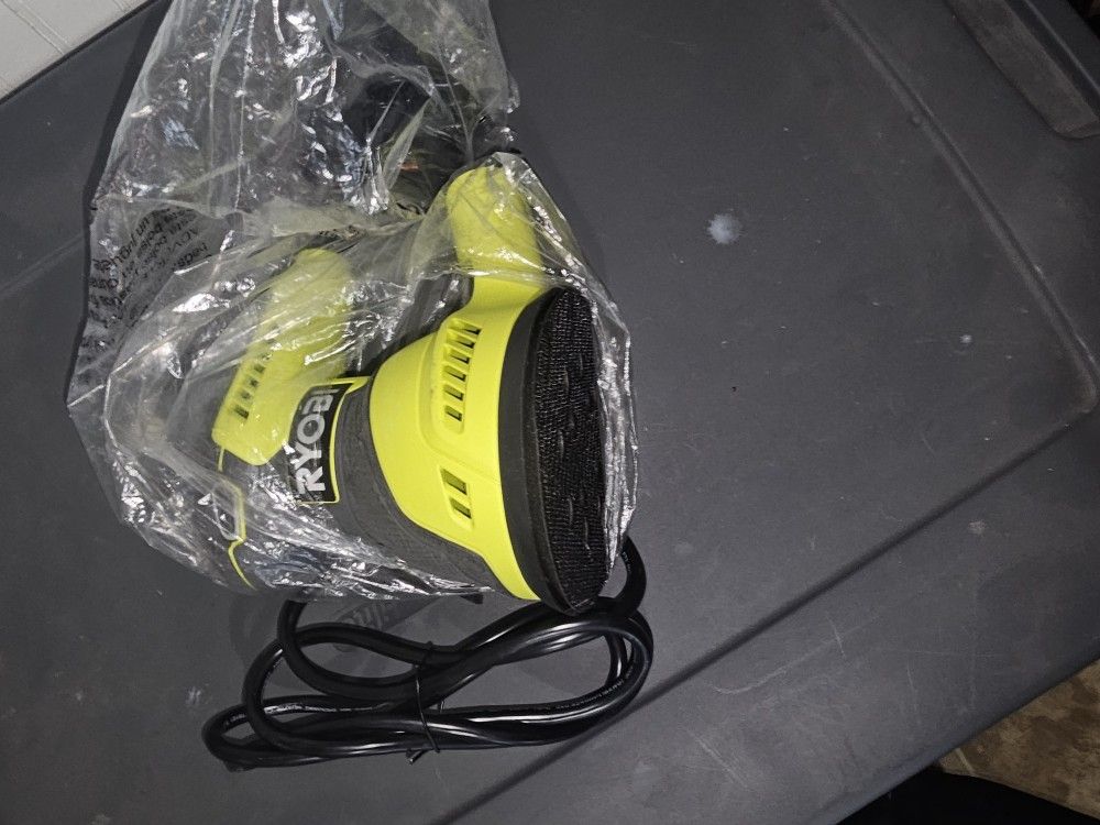 Ryobi Orbital Sander With Cord