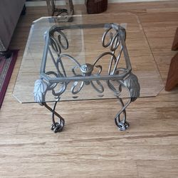 Coffee Table & Two Matching Side Tables (FREE)
