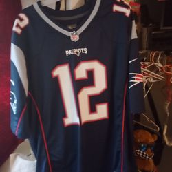 Tom Brady ( Patriots Jersey )  # 12 