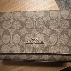 Authentic Coach Flap Clutch Crossbody In Signature Canvas