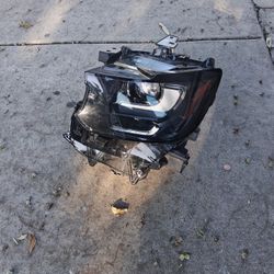 2024 / 2025 Mazda Cx90 Headlight Left  Oem 