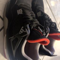 Jordan 4s