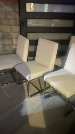 White chairs 4 available