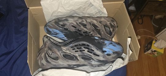 Adidas Yeezy Foam RNR Size 13 Mx Cinder