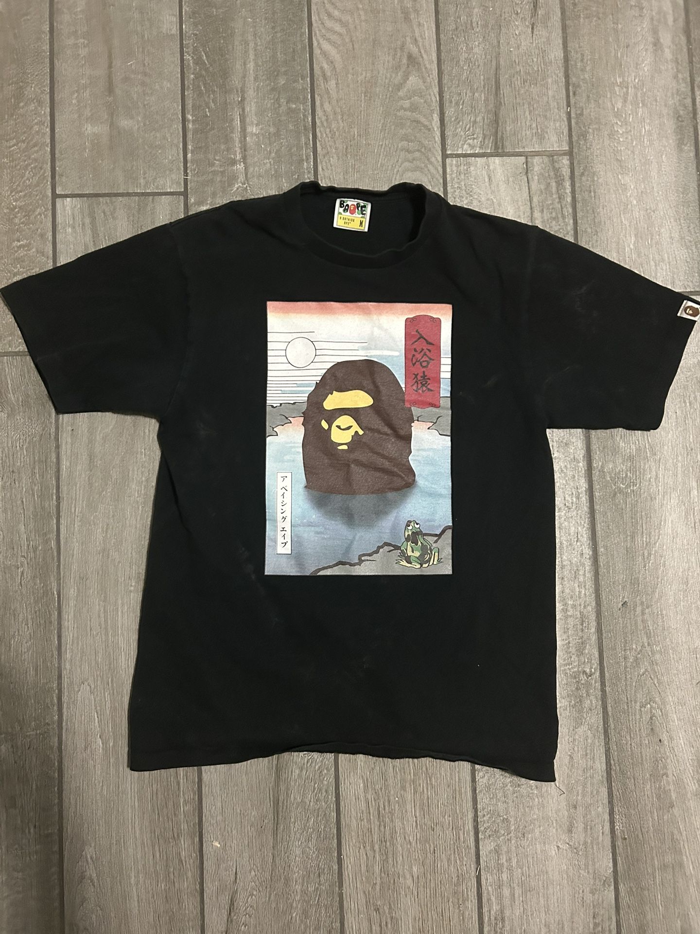 japan bape shirt size M