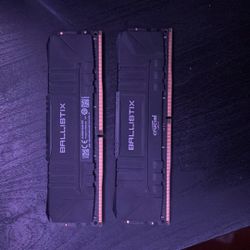 DDR4 16gb x 2 32GB Ram Sticks