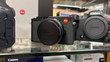Leica D-LUX 8