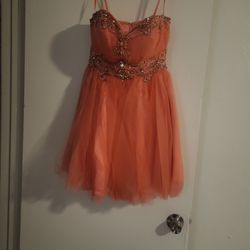 Let's Brand Formal Dress; Size M; Coral/Peach Color