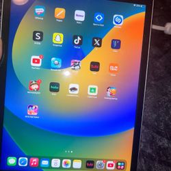 iPad 10