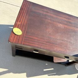 Lift Top Coffee Table On Wheels - Pick Up Today! 