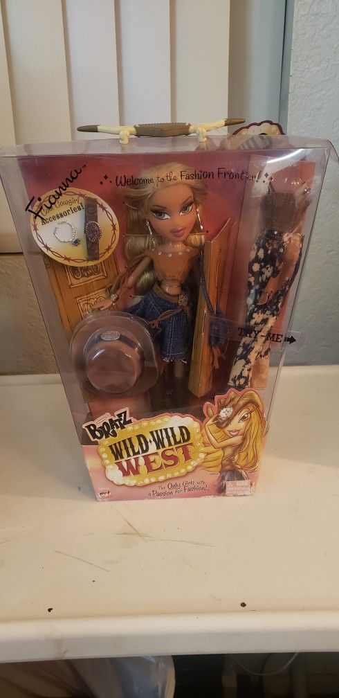 Vintage Bratz Wild Wild West Dolls 