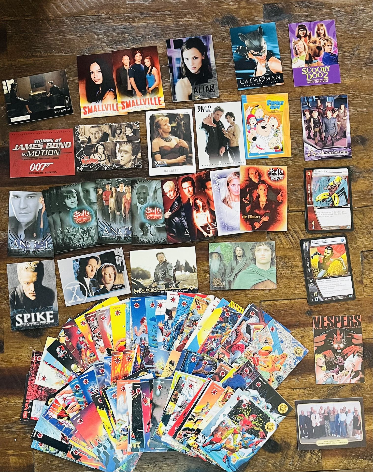 Lots Of Random Trading Cards - Valiant, Buffy, Lord Of The Rings, Etc. 