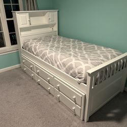 Bookcase twin bed with trundle and three drawers