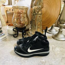Nike basketball sale shoes 2010