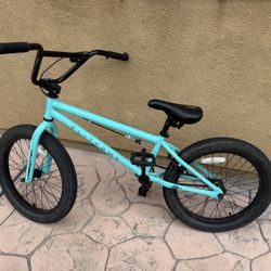 Elite BMX Freestyle Bike, Durable Steel Frame, Available in  20" Sizes. BMX Bicycles.