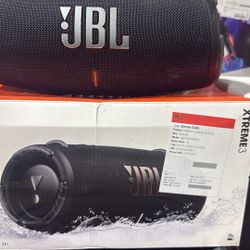 JBL Xtreme 3 Portable Wireless Bluetooth Speaker  Used  $170