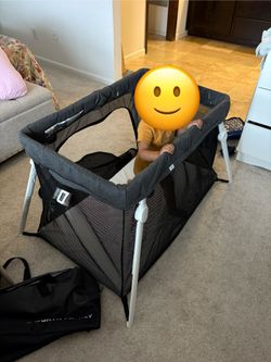 Guava Portable Crib