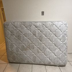 Full Size Mattress