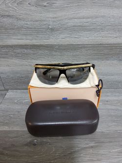 Louis Vuitton sunglasses easy rider black and gold frame