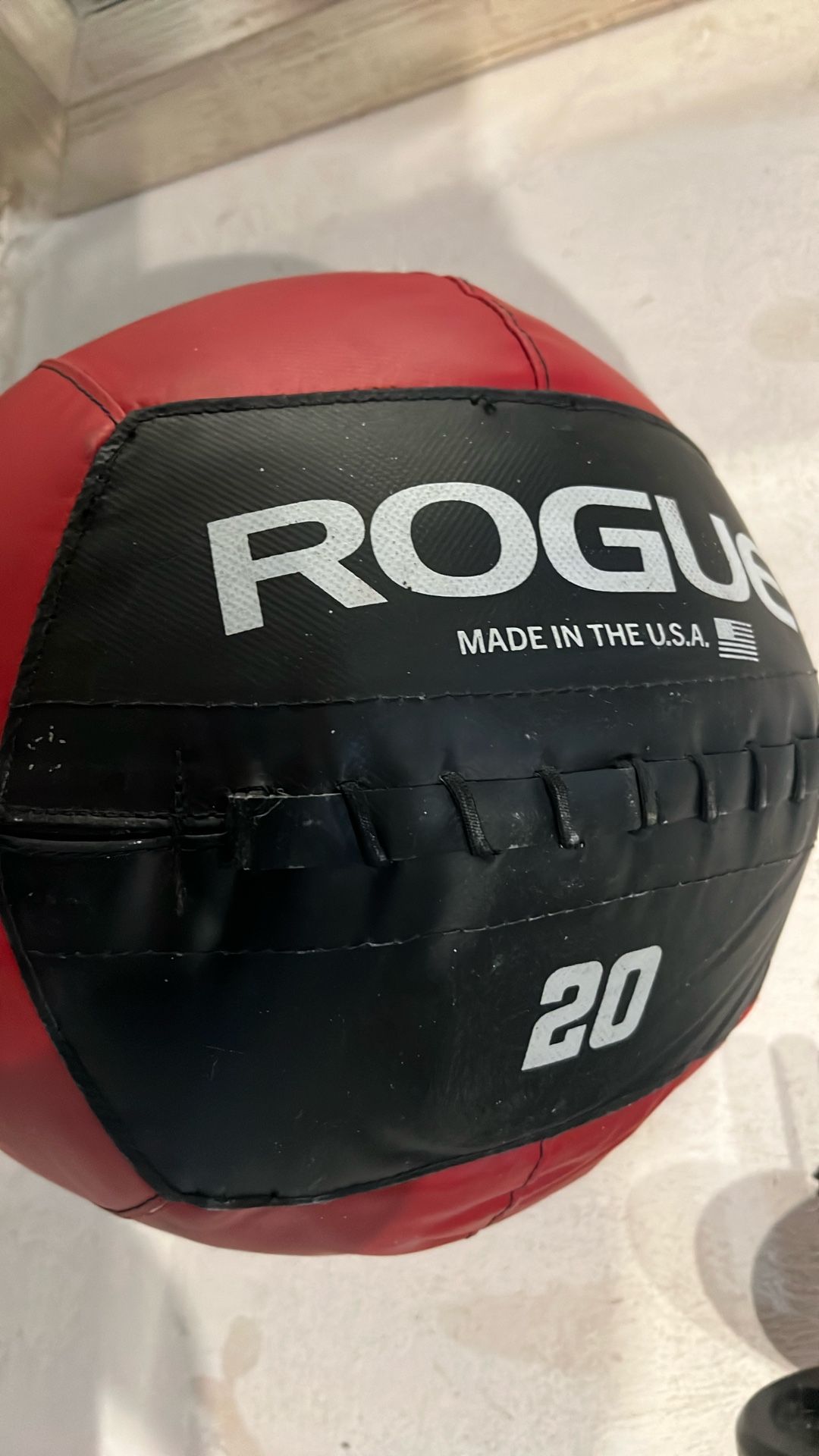 ROGUE 20 Lbs Wall Ball