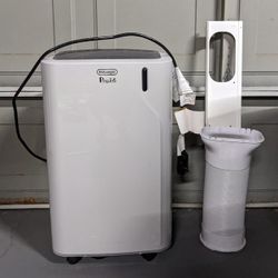 De’Longhi 3-in-1 Portable Air Conditioner - 6900 BTU