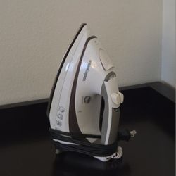 Black & Decker IRON