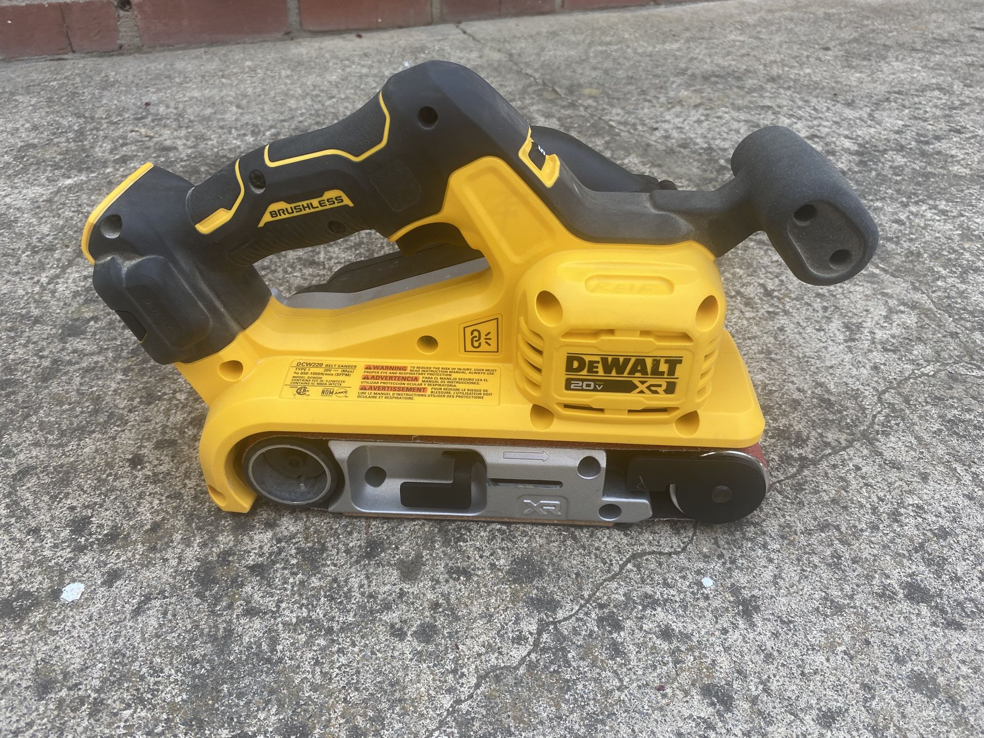 DEWALT cordless belt sander