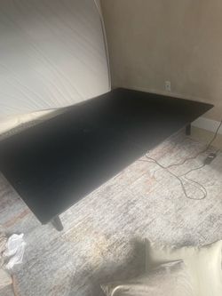 Queen size platform with remote control
