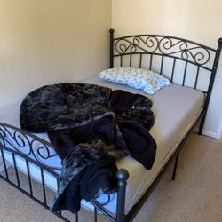 Full Metal Bed Frame NO MATTRESS
