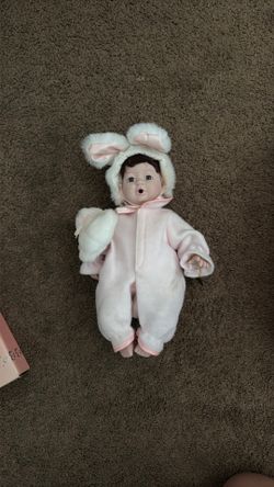 Brinn’s 1991 Collectible Doll NTL 1364