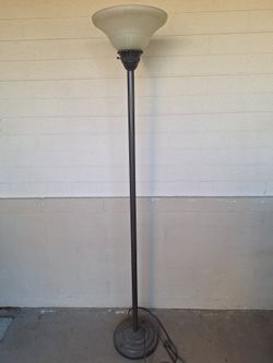 Standing Lamp Early American Style