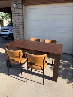 Dining Table and 4 Chairs
