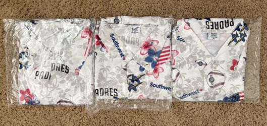 Padres Patriotic Aloha Shirts (3)