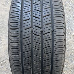Continental 235/40/19  (1) Tire