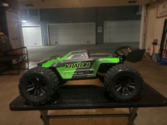 Arrma kraton 6s with clipless body