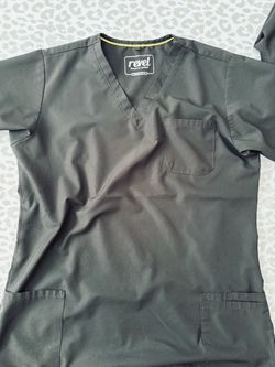 Scrub top & bottom
