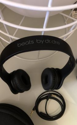 Beats by Dr dre solo hd (wired)