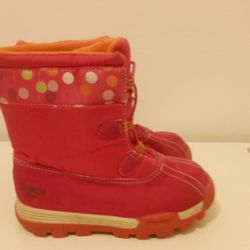 OSHKOSH BOOTS...... CHECK OUT MY PAGE FOR MORE ITEMS