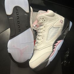 Jordan 5 Medium Soft Size 6y New