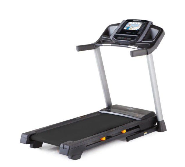 NordicTrack C 800 treadmill 275 CHP
