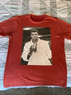 Muhammad Ali T-shirt (Medium)