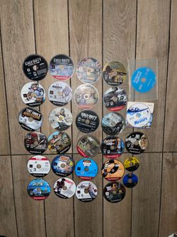 Lot bundle of vintage 2000’s 90’s video games ps2 Wii GameCube ect