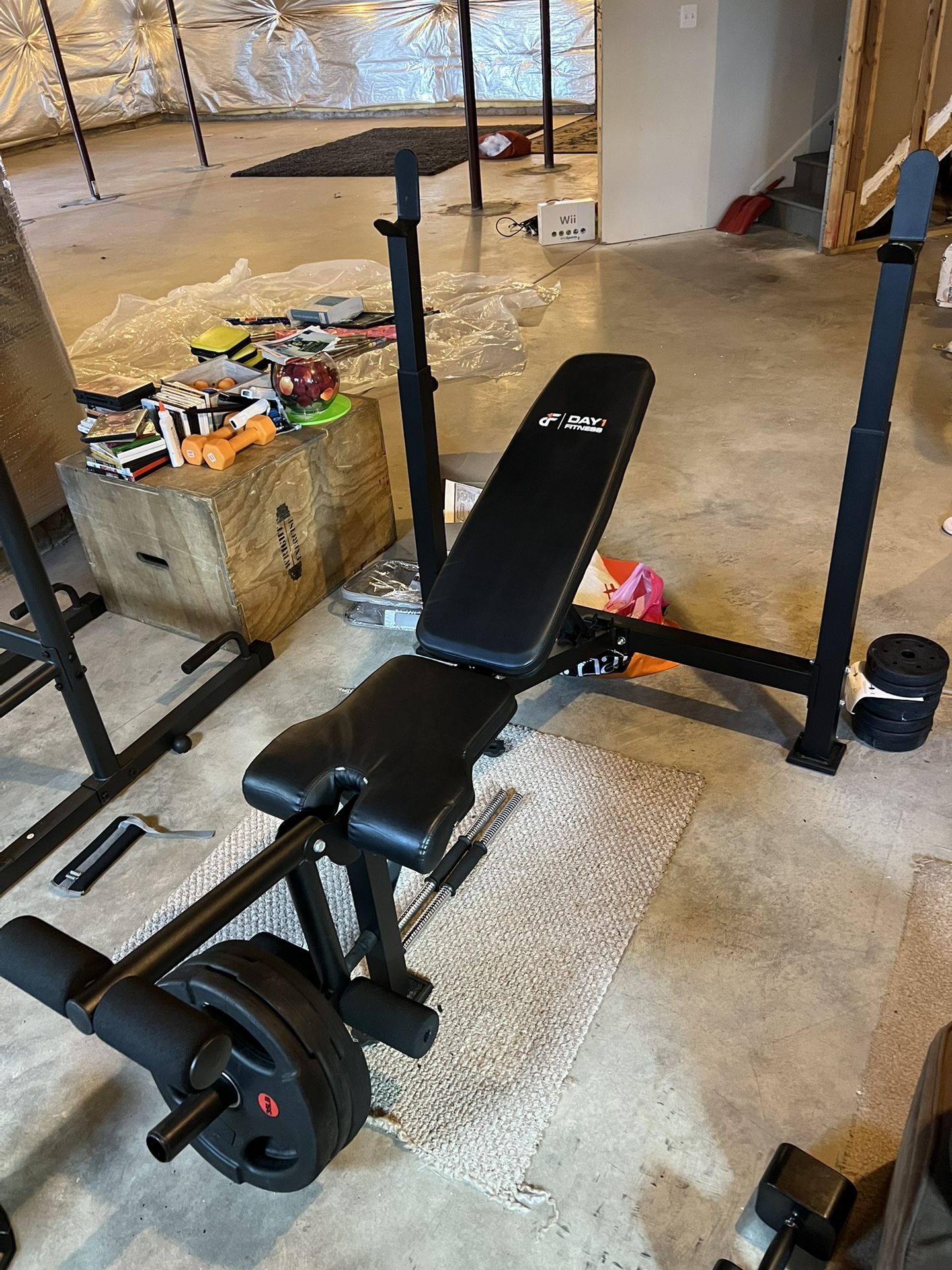 Weightlifting Bench With Bar Stand