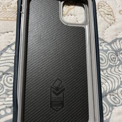 Otter box Phone Case - iPhone 11 Pro Max