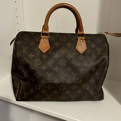 Louis Vuitton Kensington Bag - Authentic for Sale in Alamo Heights, TX -  OfferUp