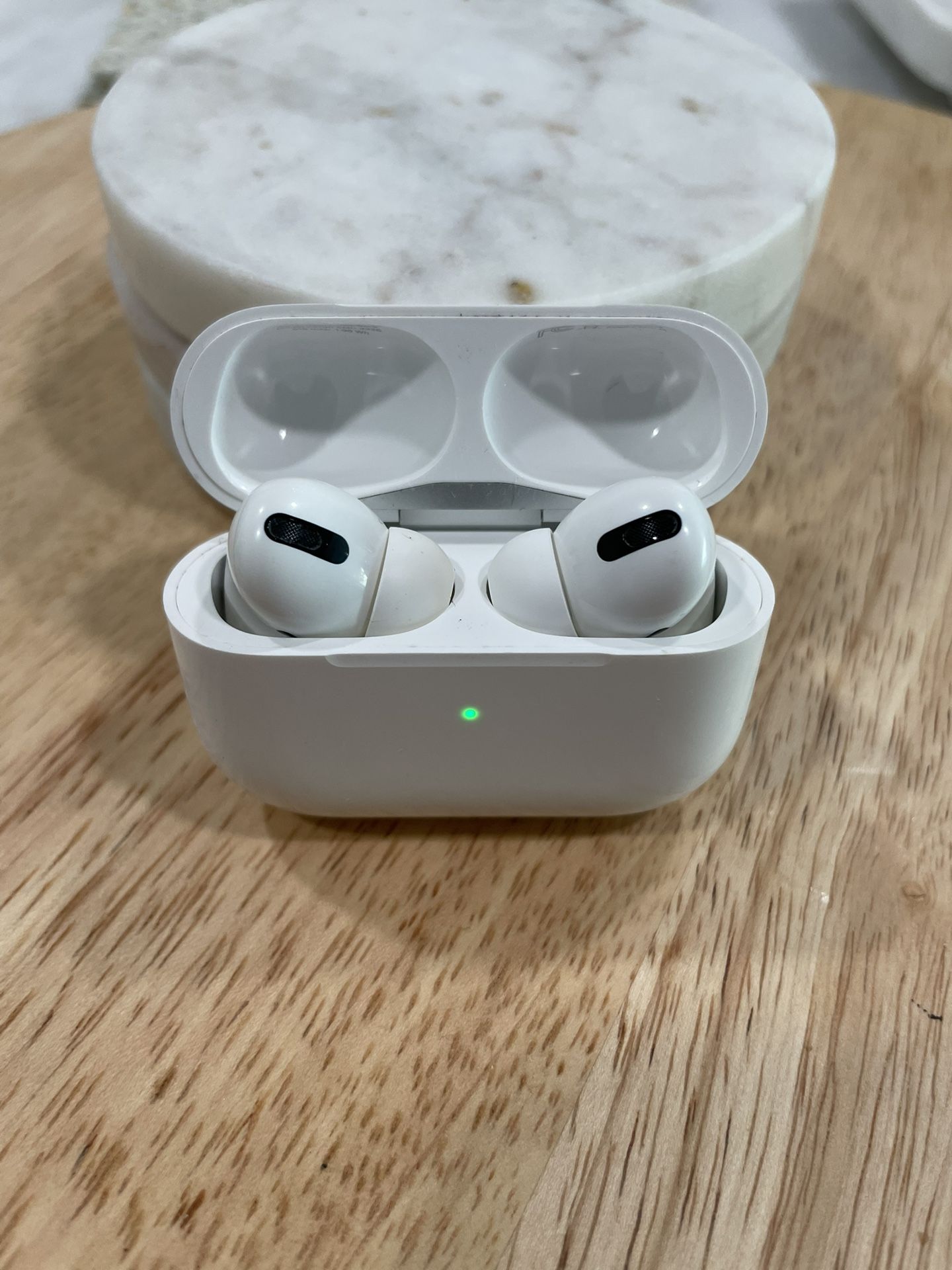 Apple AirPods Pro