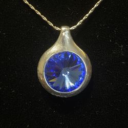 Silver Chain Necklace with Swarovski Stone Pendant