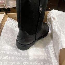 Uggs Boots W Romely Short.